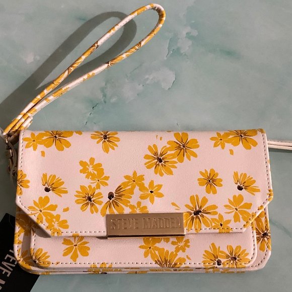 Flap Wristlet  STEVE MADDEN  Beautiful Yellow Floral & Functionality - Picture 4 of 16